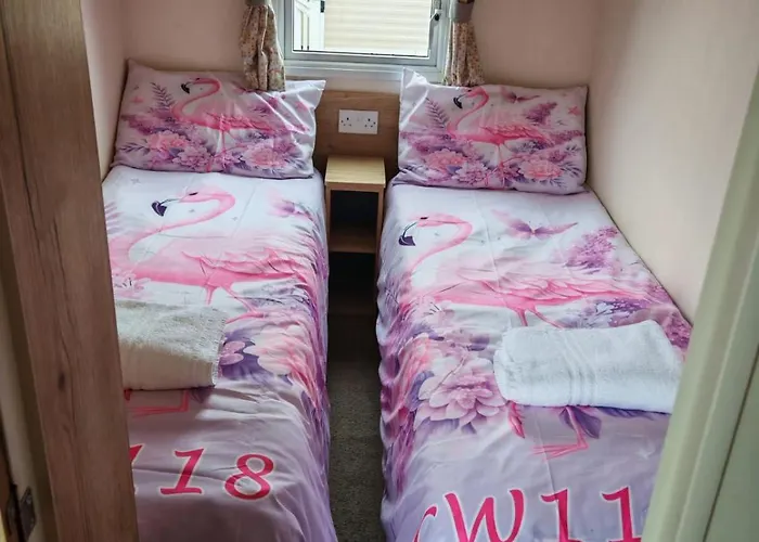 Flamingo Land Cedar Wood 118 * Kirby Misperton